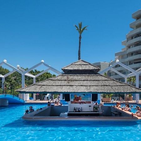 El Estudio De La Playa Benalbeach Vistas Al Mar Benalmadena Luaran gambar