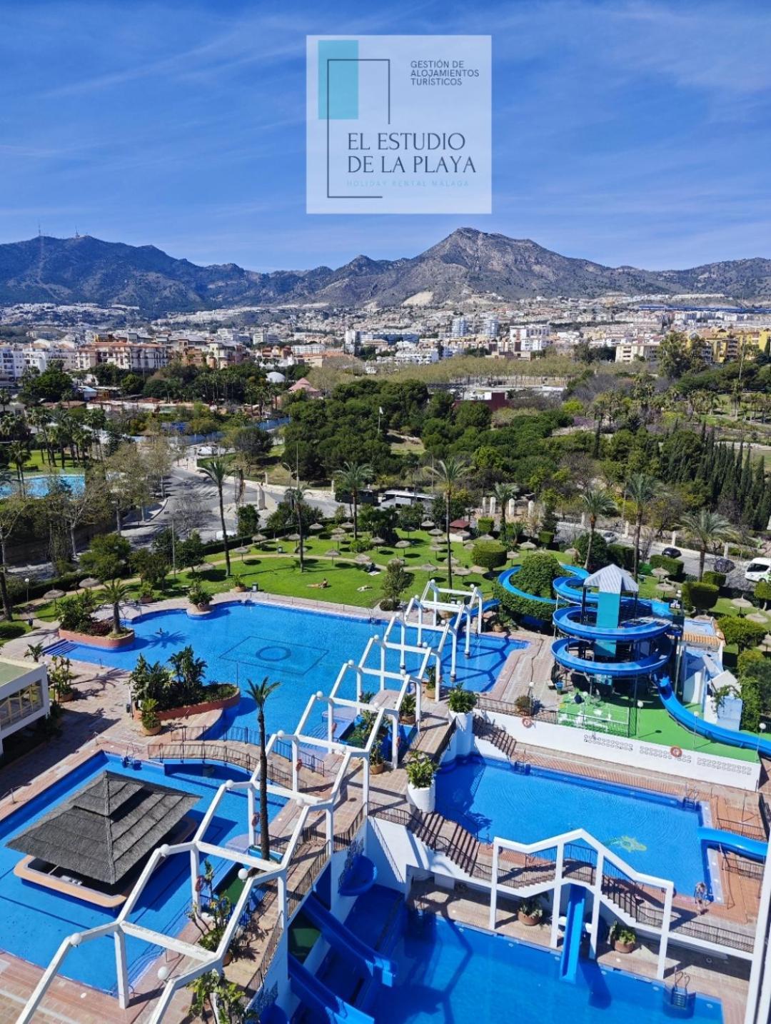 El Estudio De La Playa Benalbeach Vistas Al Mar Benalmadena Luaran gambar